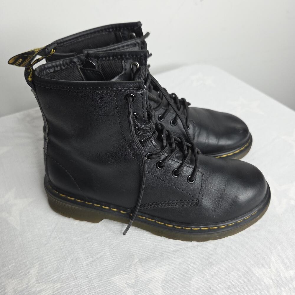 Dr. Martens Youth Unisex Black 1460 Leather Zip Boots Size 2